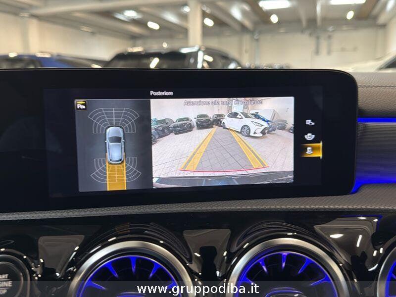 Mercedes-Benz Classe A - W177 2018 Diesel A 180 d Premium Night edition auto