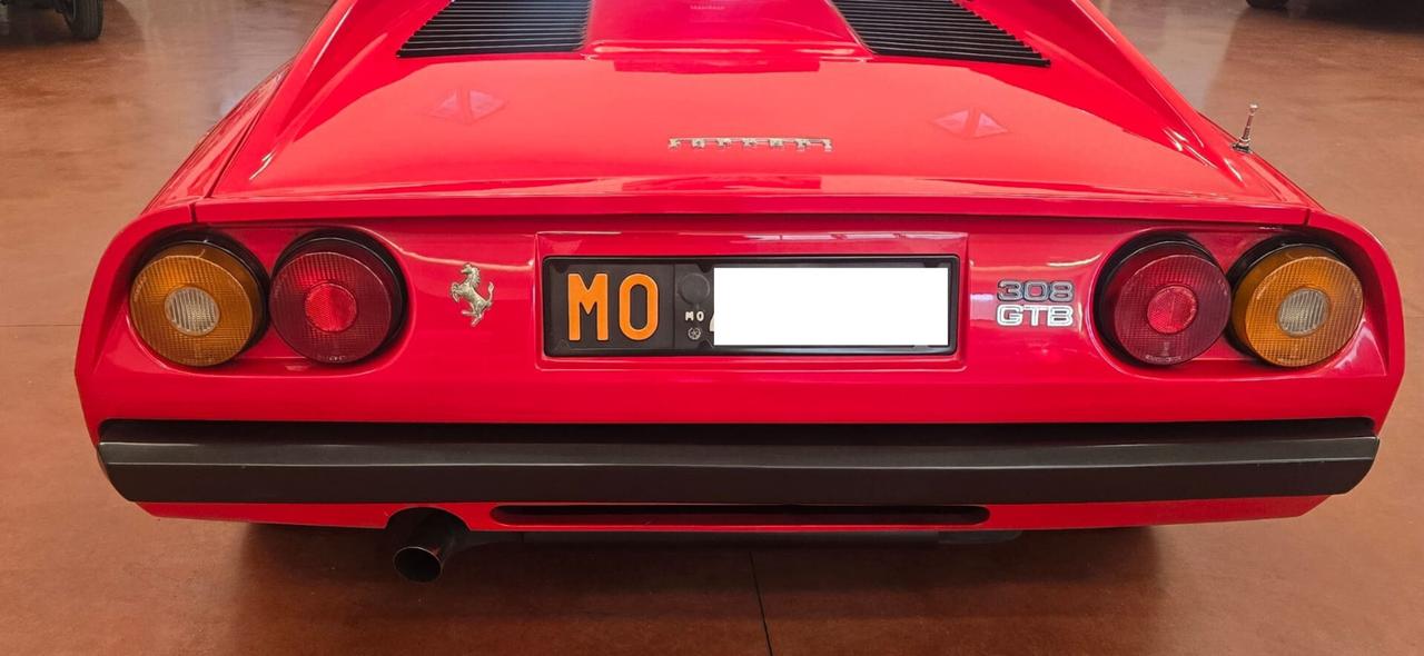 Ferrari 308 GTB carburatori