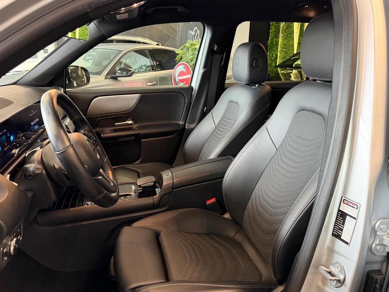 MERCEDES-BENZ GLB 180D SPORT 2.0 116CV PELLE NAVI CAM ANNO 2021