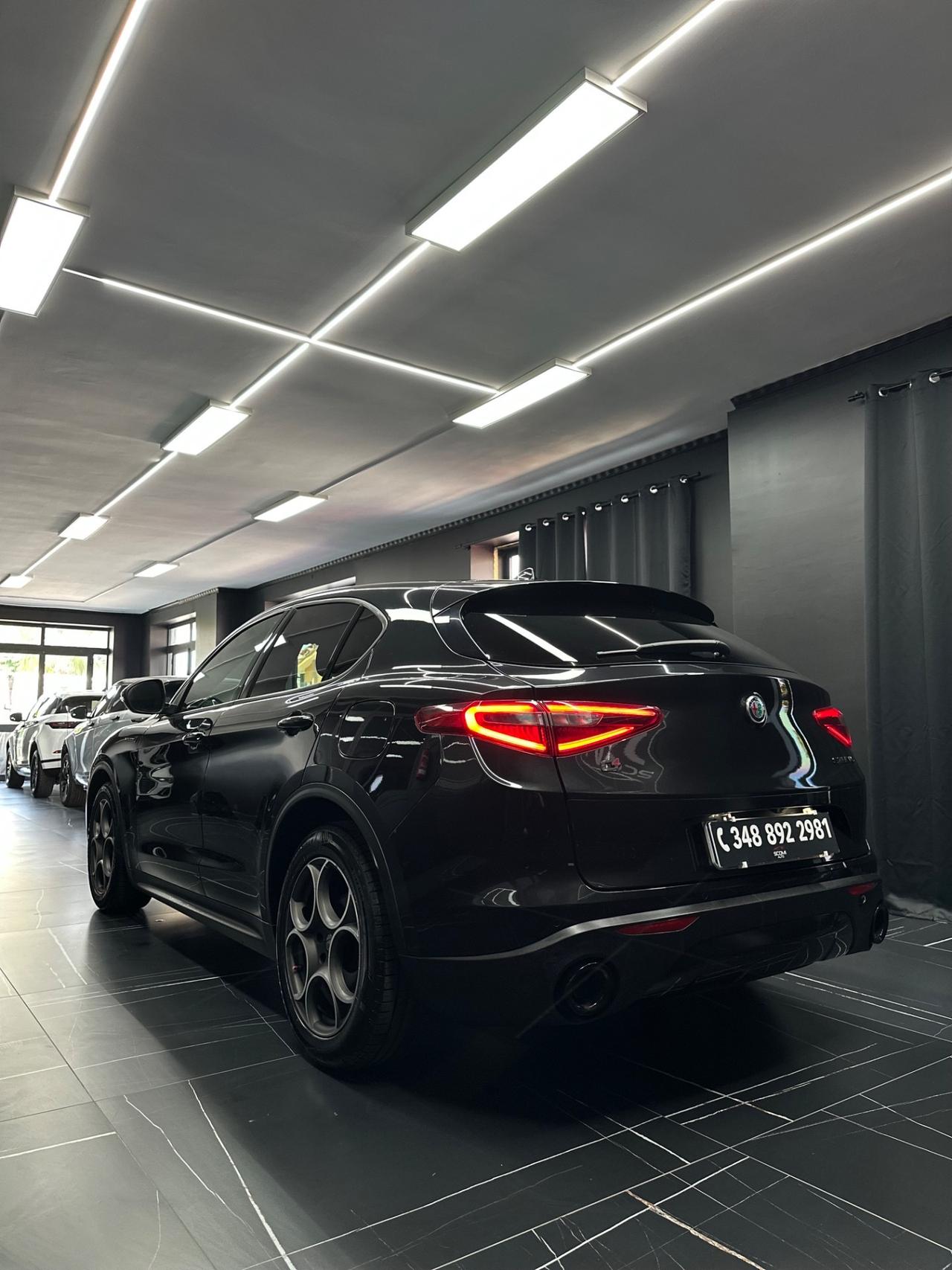 Alfa Romeo Stelvio 2.2 Turbodiesel 160 CV AT8 RWD Business