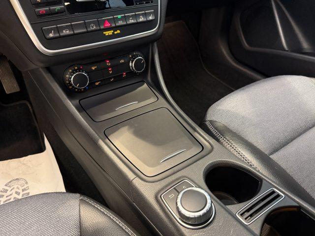 MERCEDES-BENZ GLA 200 CDI Automatic 4Matic Executive LED Navi Bluetooth
