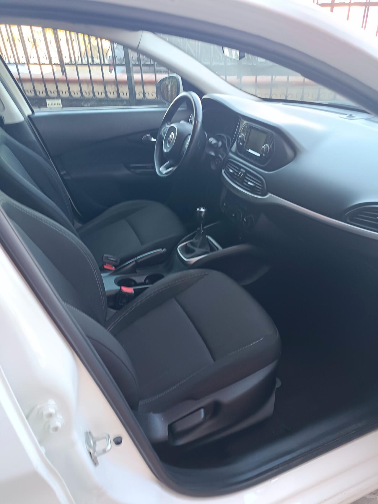 Fiat Tipo 1.4 5 porte Easy