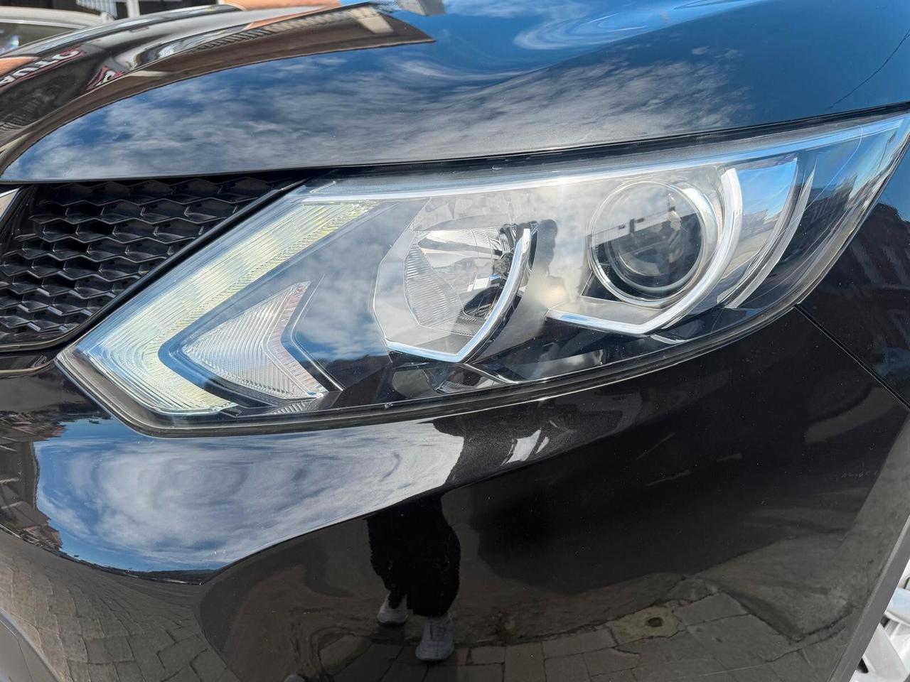 Nissan Qashqai 1.5 dCi DPF Tekna