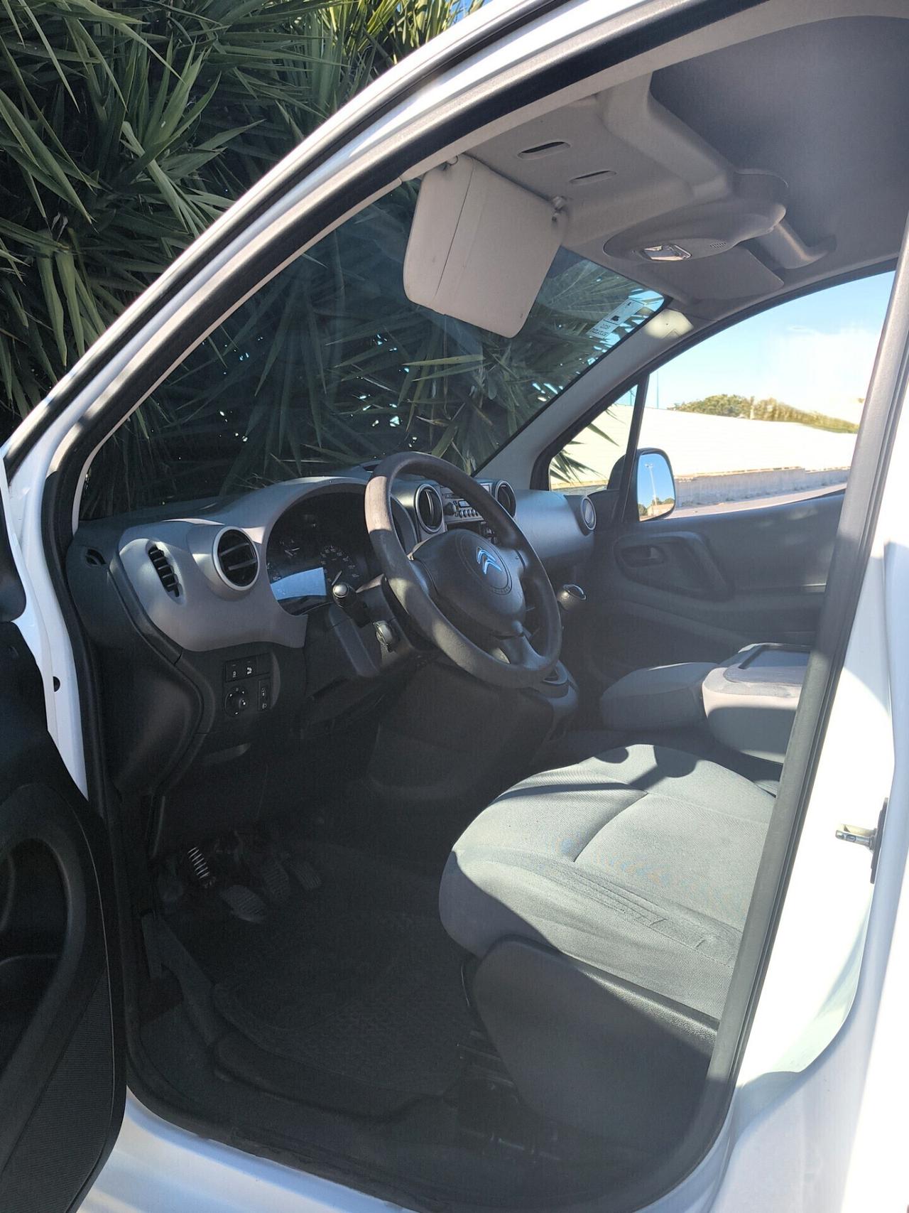 Citroen Berlingo BlueHDi 100 Van 3 posti Club