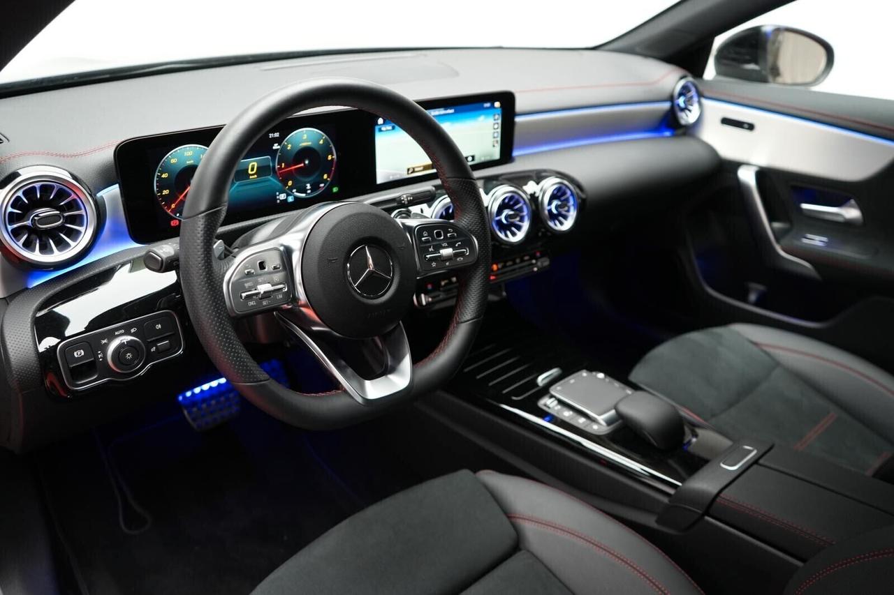 Mercedes-benz CLA 200 Premium AMG Line Navy Retrocamera