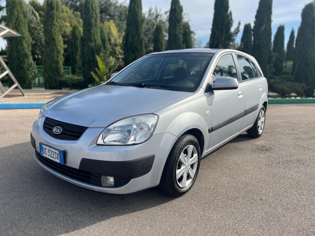 Kia Rio 1.5 CRDi 5p. EX Challenge