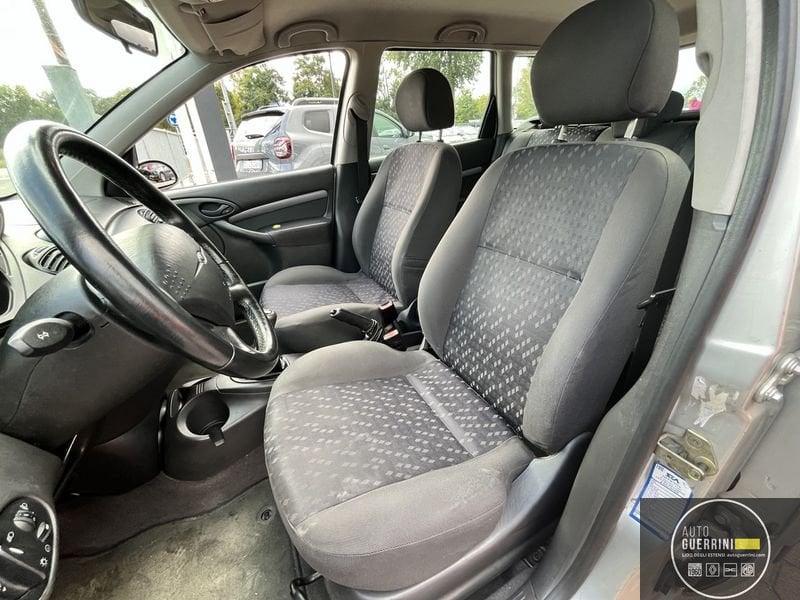 Ford Focus Focus 1.6i 16V cat SW Ghia