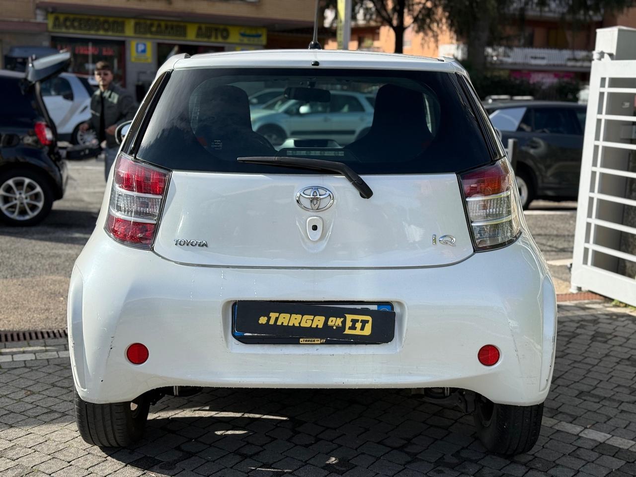 Toyota iQ 1.0 Sol AUTOMATICA