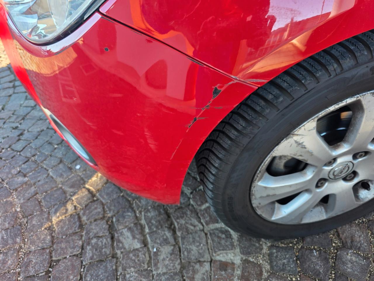 Opel Agila 1.2 16V 86CV con 111.000km Unicoproprietario Neopatentati ok