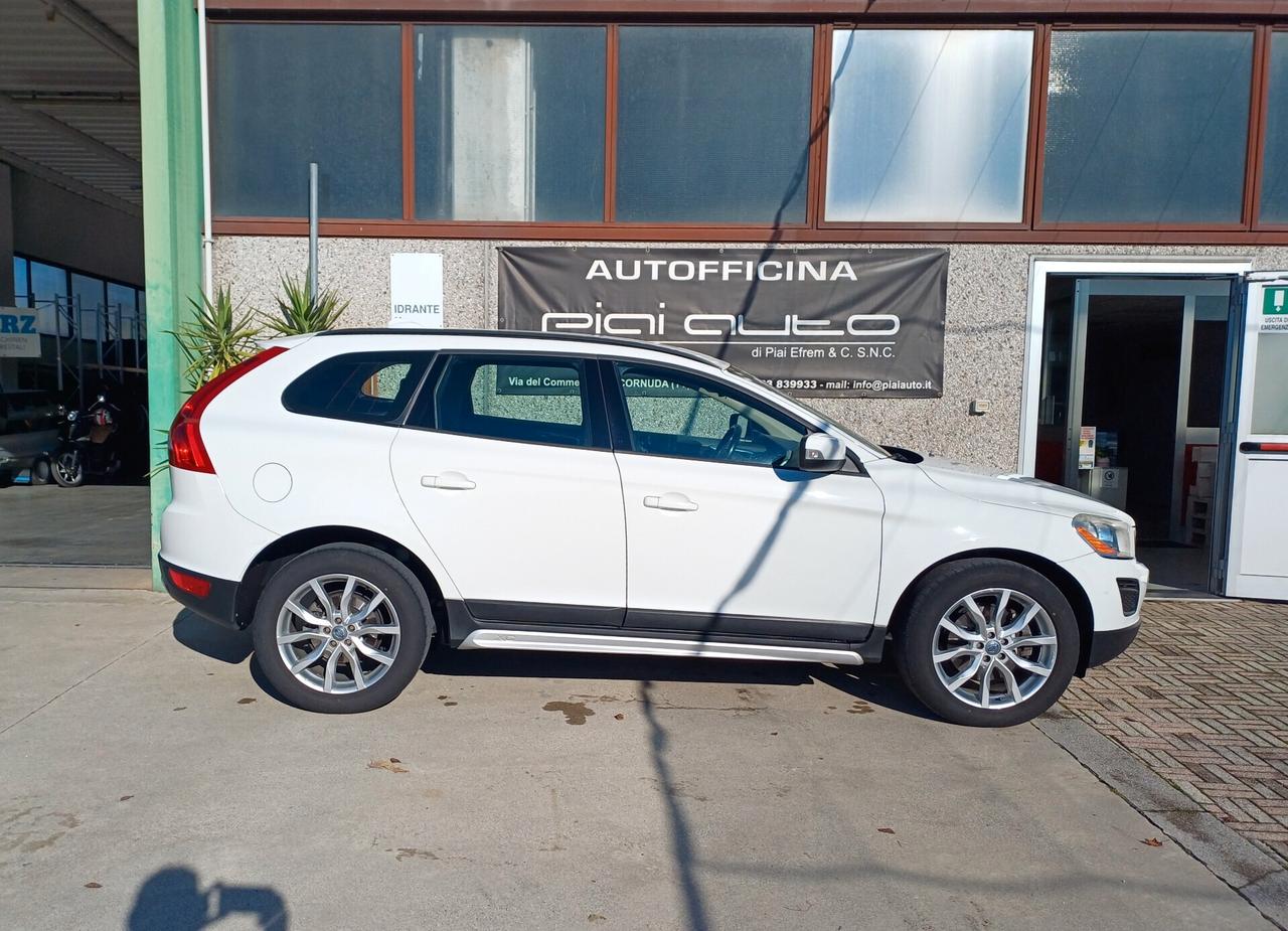 Volvo XC60 D3 Geartronic Kinetic Automatica