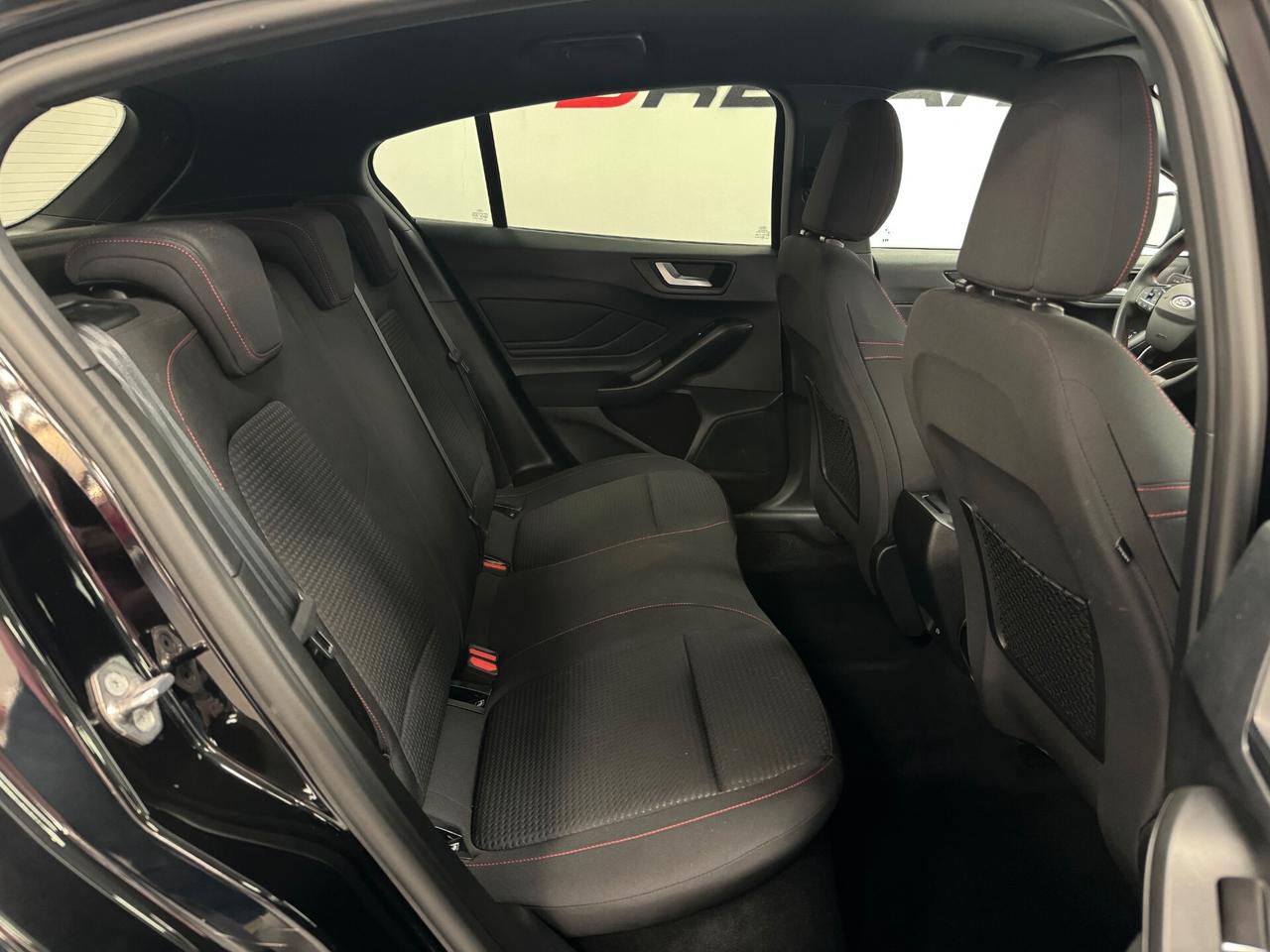 Ford Focus 1.5 EcoBlue 120 CV 5p. ST-Line BLACK PACK FARI LED 88.000 KM UNIPROP.