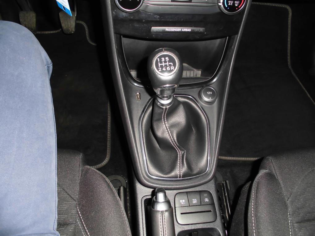 Ford Puma 1.0 EcoBoost Hybrid 125 CV S&S Titanium