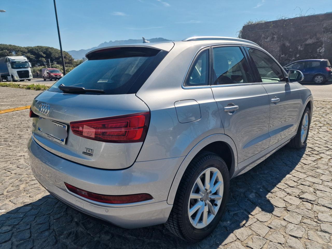 Audi Q3 2.0 TDI 150 CV quattro S tronic Sport