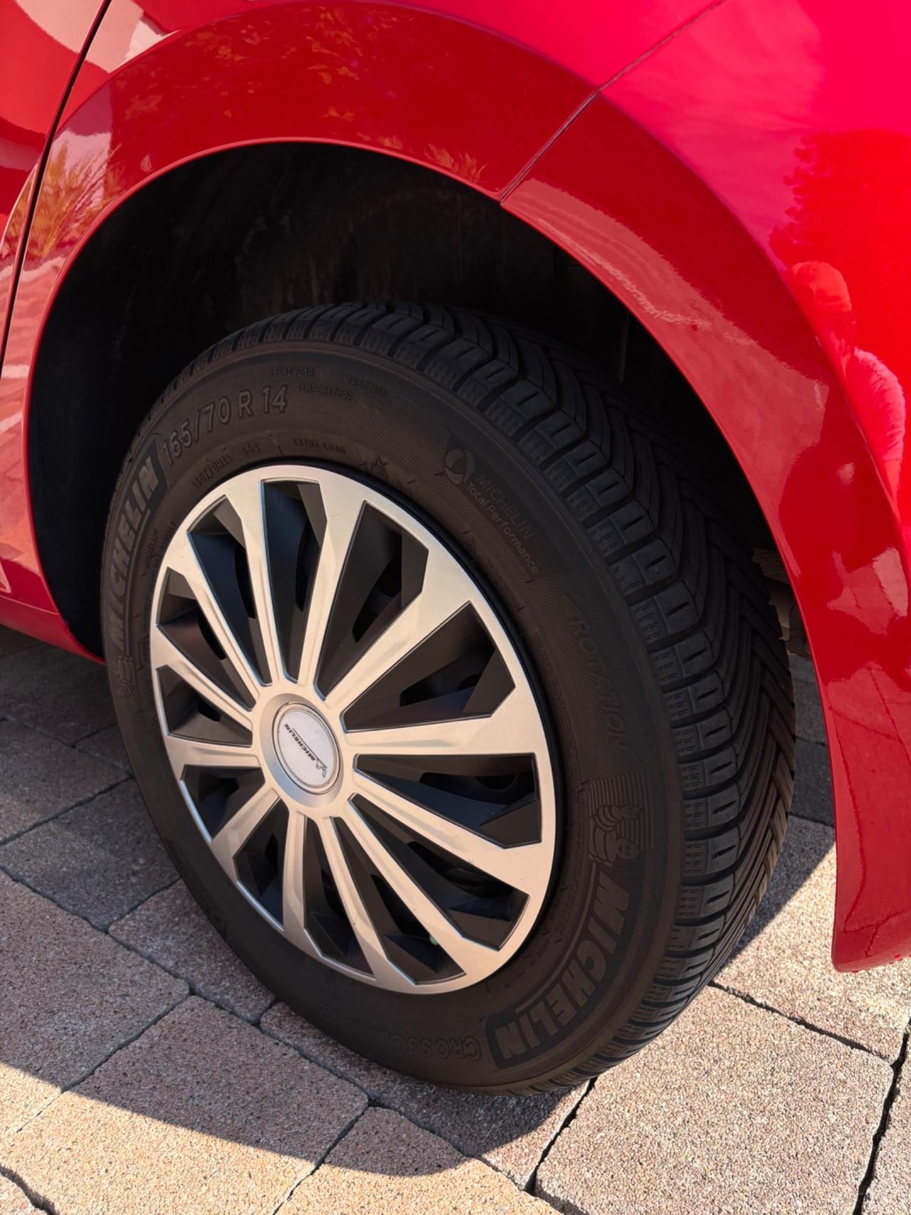 Volkswagen up! 1.0 75 CV 5p. high