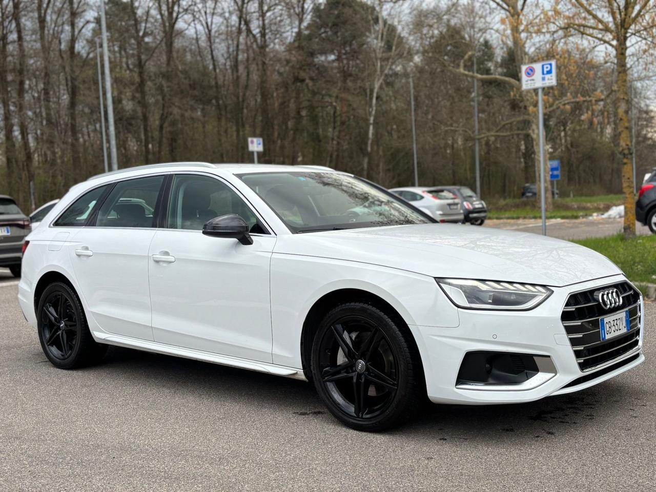 Audi A4 Avant 40 TDI S tronic