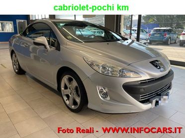 PEUGEOT 308 2.0 HDi 140CV CC Féline