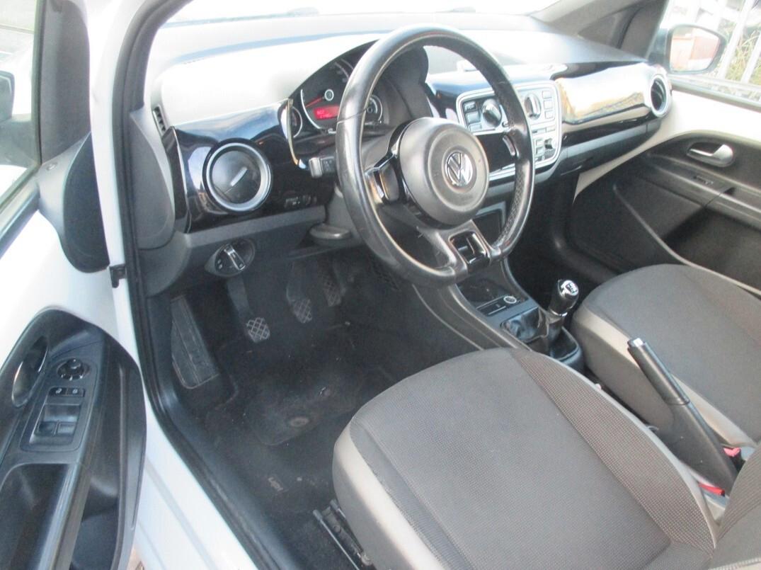 Volkswagen up! 2012 3p 1.0 eco High 68cv Per Neopatentati