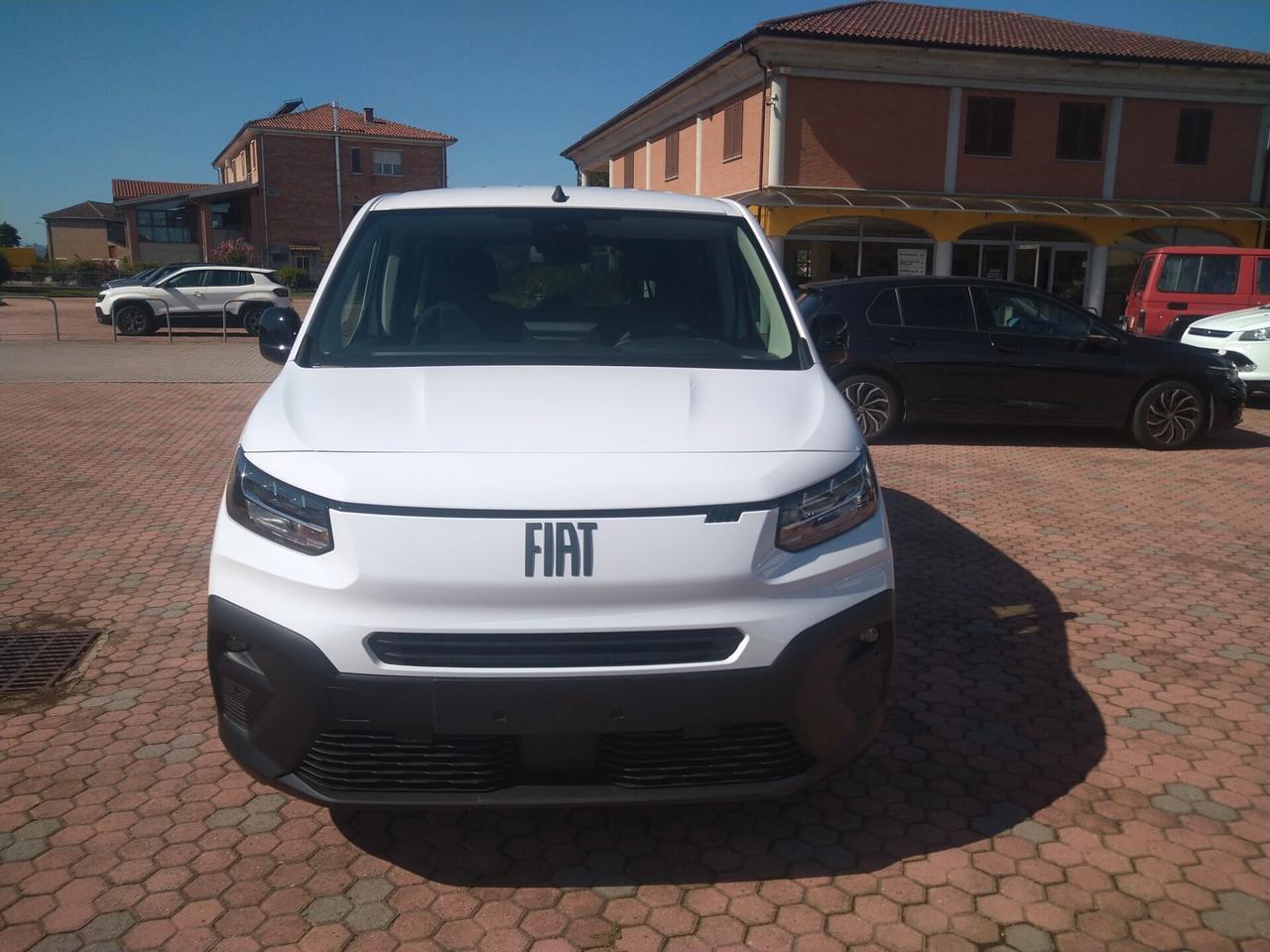 Fiat Doblo DOBLO' 4° serie COMBI 1.5 BlueHdi 100CV MT6 mod. Lounge *SENZA VINCOLO DI FINANZIAMENTO*