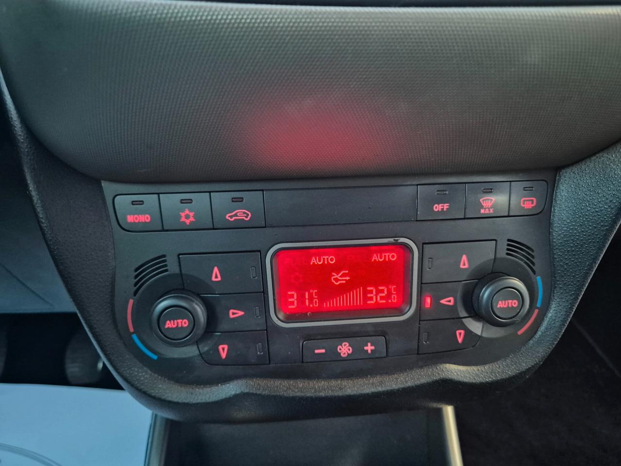 Alfa Romeo MiTo 1.3 JTDm 85 CV S&S Distinctive