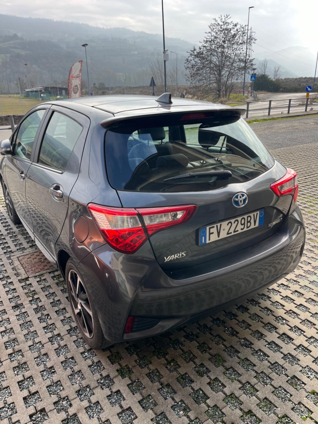 Toyota Yaris 1.5 Hybrid 5 porte Style