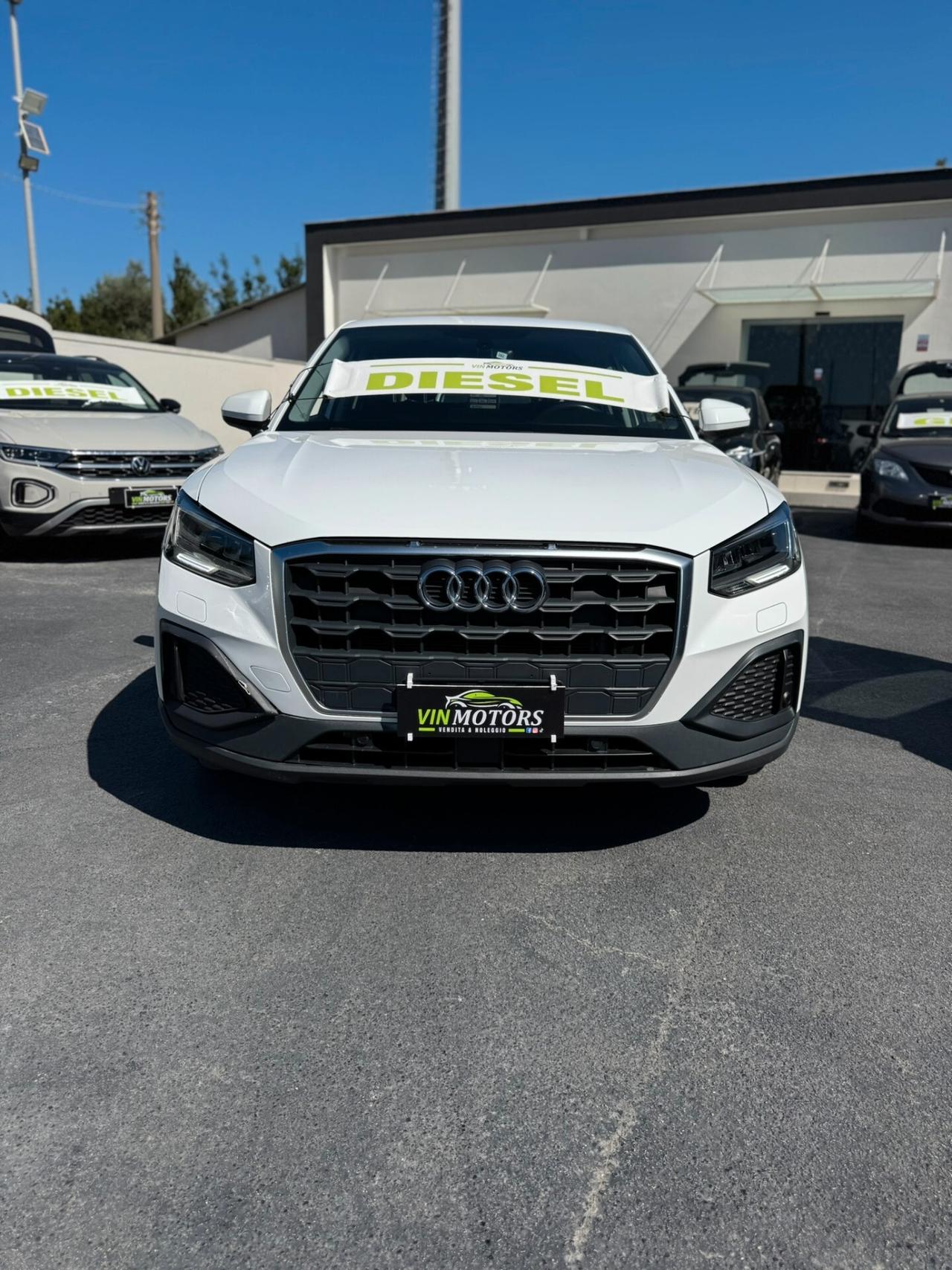 Audi Q2 30 TDI S tronic Business 04/2023