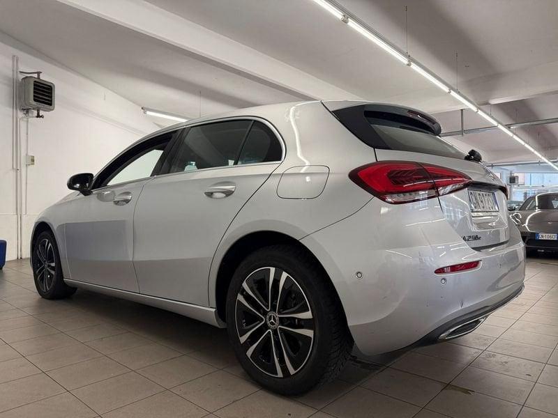 Mercedes-Benz Classe A A250 4Matic Progressive Advanced anche a332€