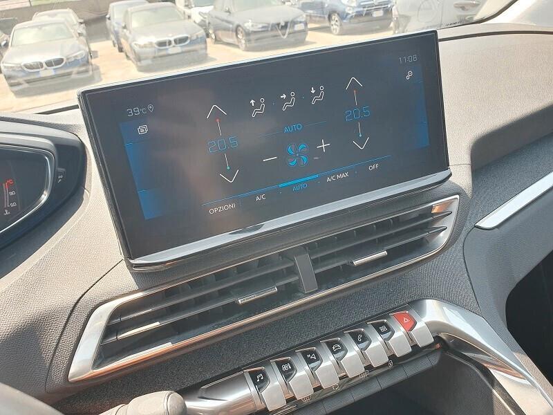 PEUGEOT 3008 1.5 BlueHDi 130CV LED NAV PARK CAMERA