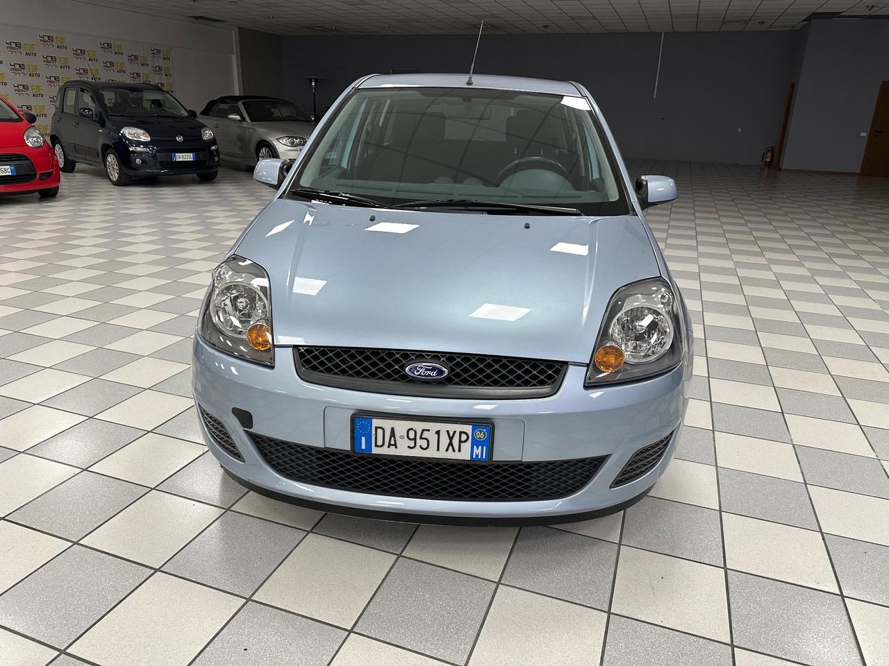 Ford Fiesta 1.2 16V 5p. Titanium