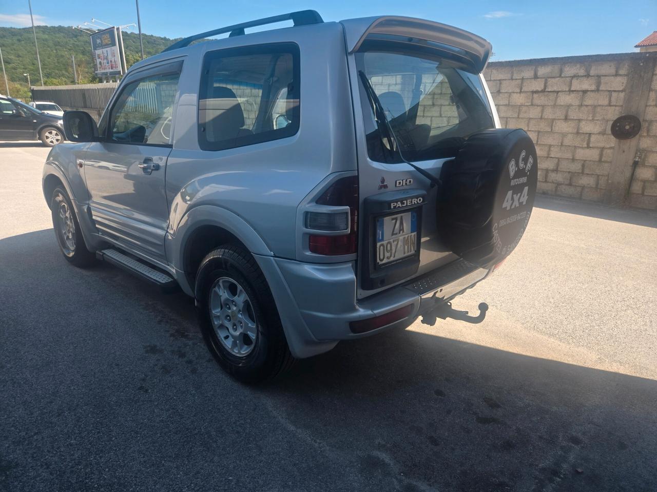 Mitsubishi Pajero 3.2 16V DI-D 3p. GLS1