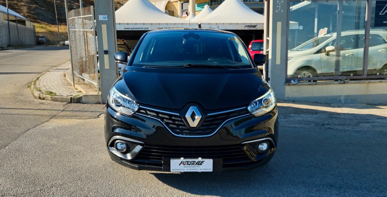 Renault Scénic dCi 8V 110 CV Energy Bose