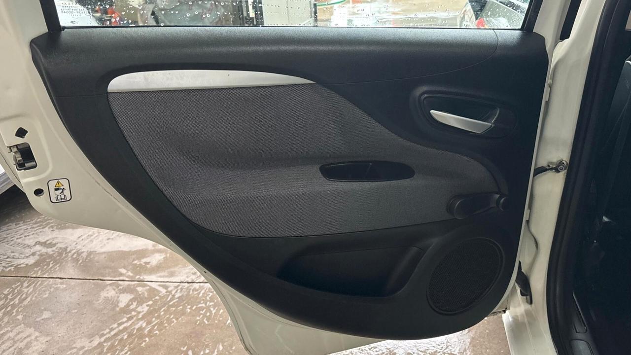 Fiat Grande Punto 1.4 5 porte Active Natural Power