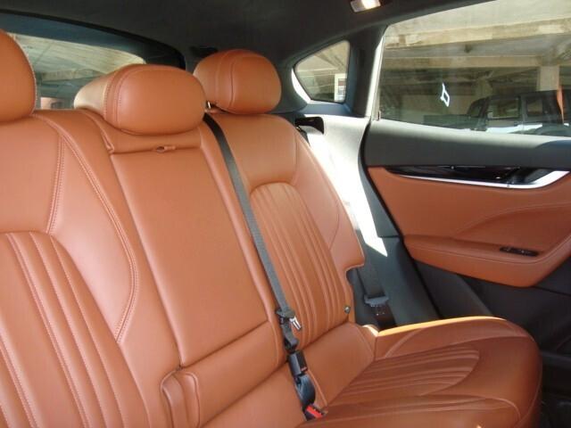 Maserati Levante V6 Diesel 275 CV AWD