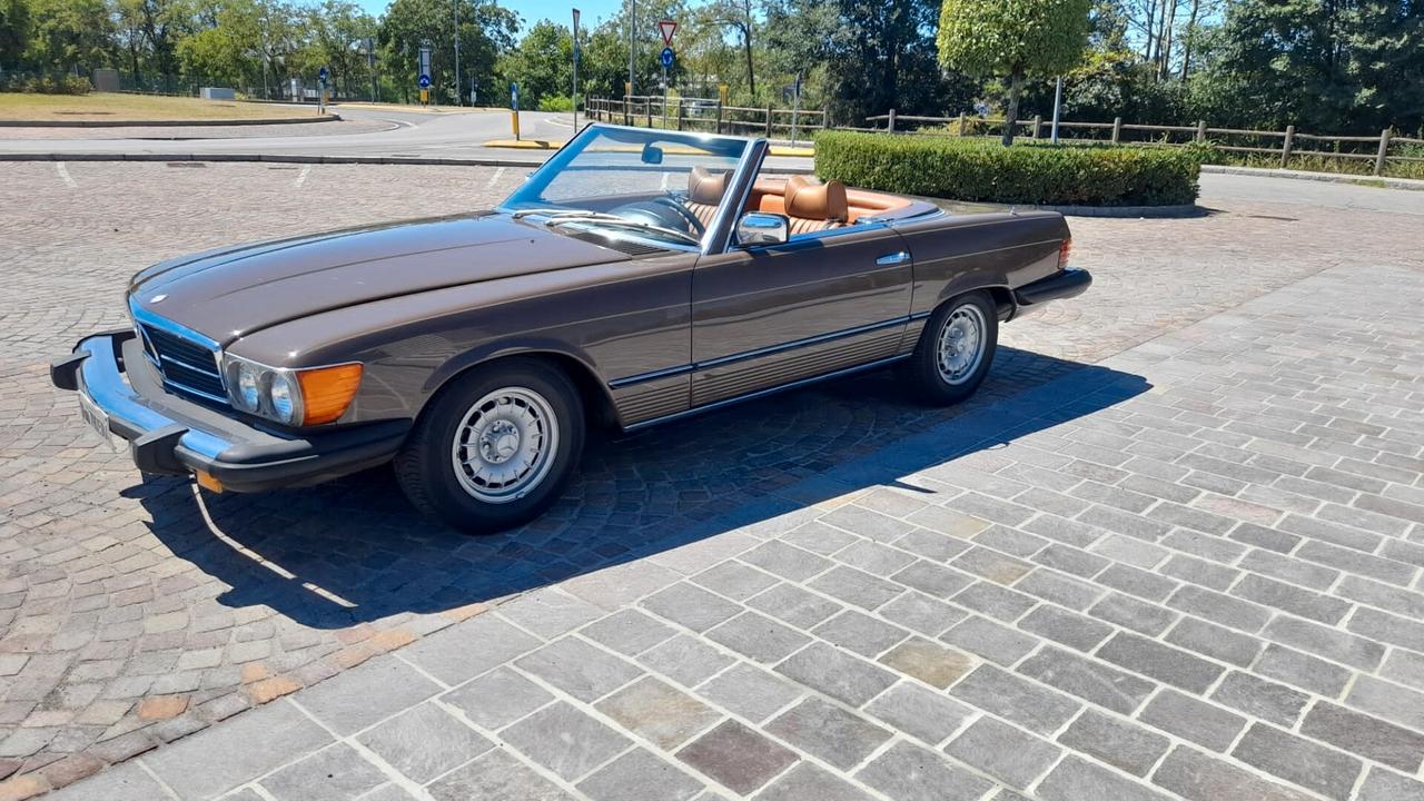 BELLISSIMA MERCEDES-BEZ 450 SL