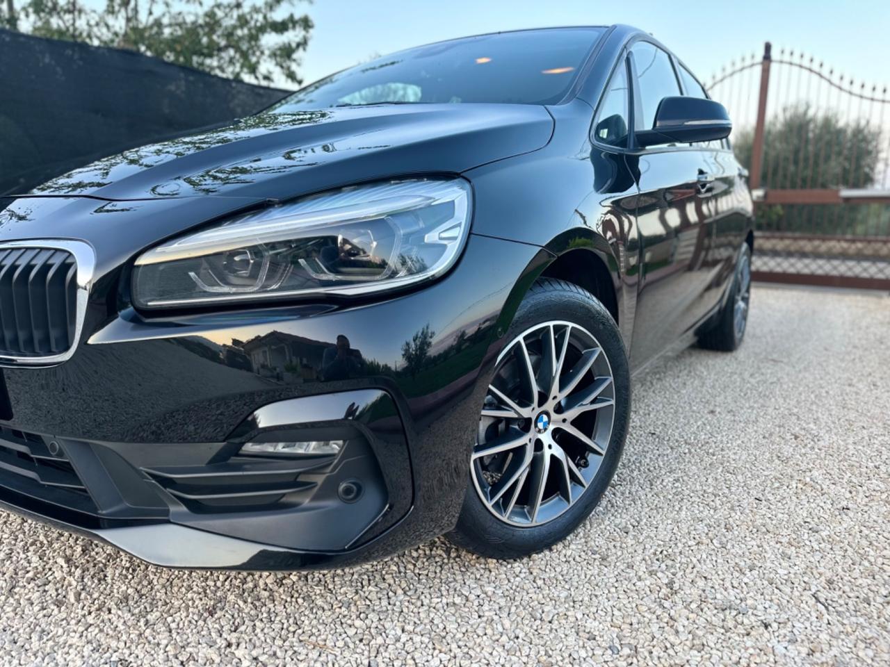 Bmw 2er Active Tourer 218i Active Tourer Luxury