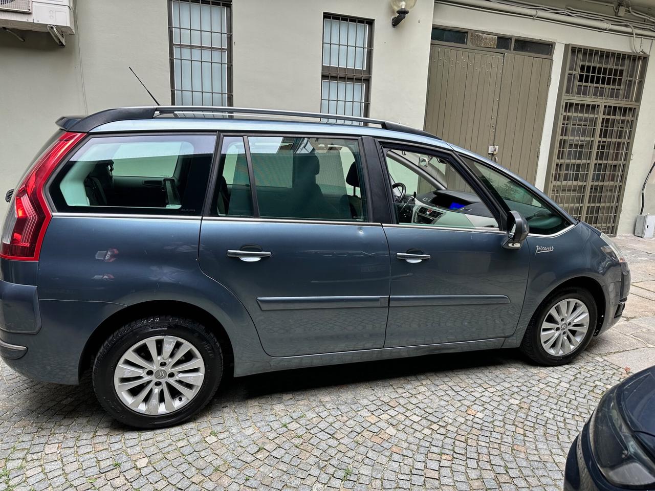 Citroen C4 Grand Picasso 1.6 HDi * 7 POSTI *