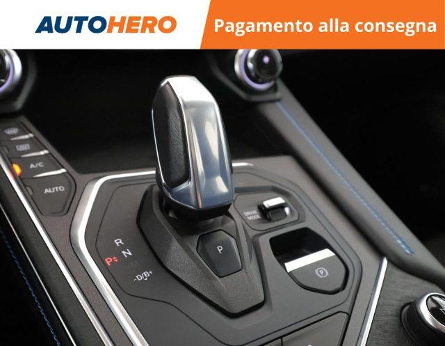 LYNK & CO 01 PHEV