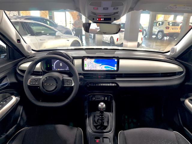 FIAT 600 KM0 LA PRIMA 100CV+CARPLAY WI-FI+18''+RCAM+2PDC