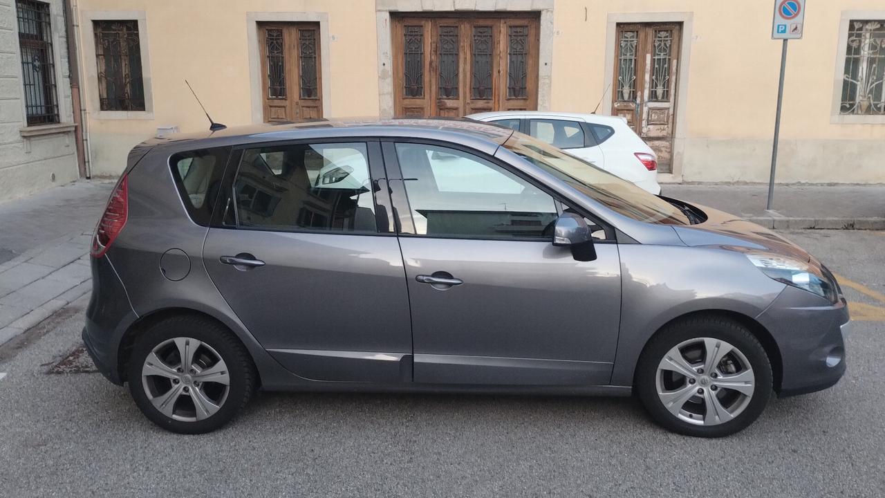 Renault Scenic Scénic X-Mod 1.6 Confort