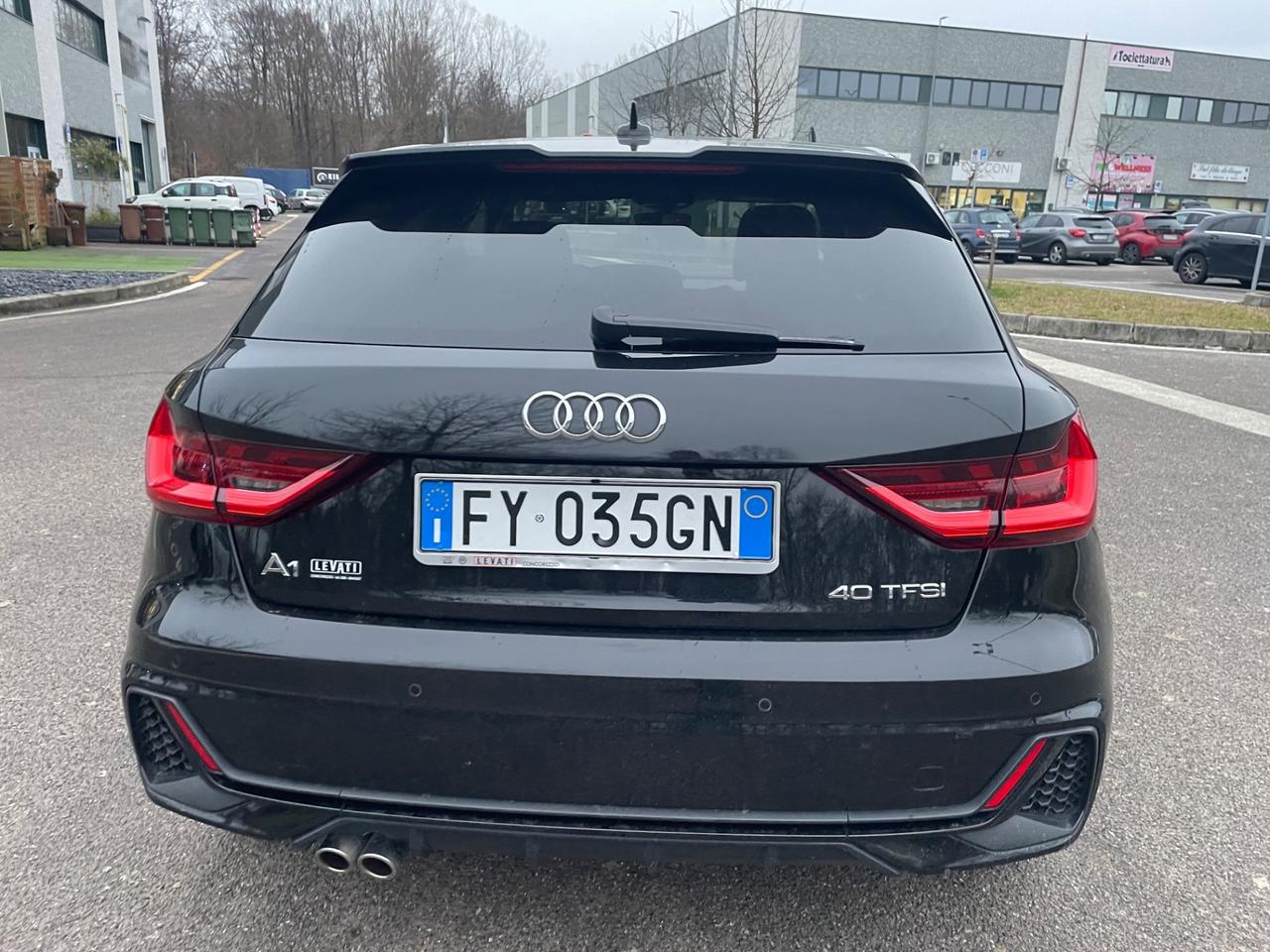 Audi A1 SPB 40 TFSI S tronic line*Automati*Navi*