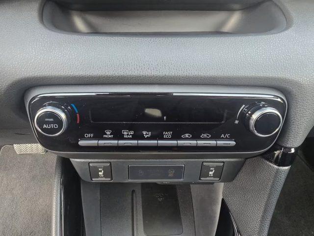 TOYOTA Yaris 1.5 Hybrid Style - NAVI CAMERA LED PDC