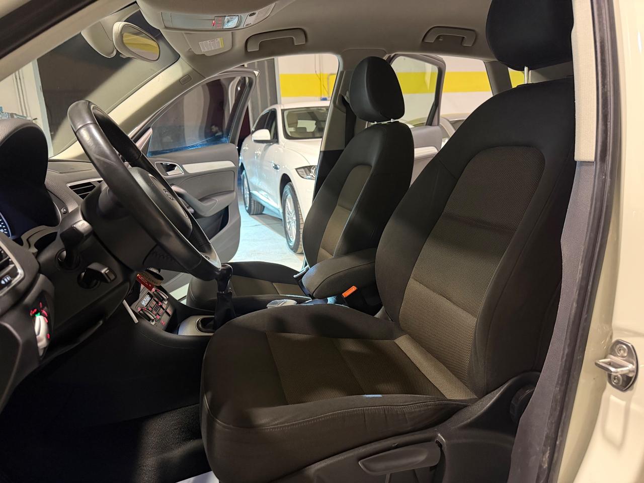 Audi Q3 2.0 TDI 140CV S-Line 2013