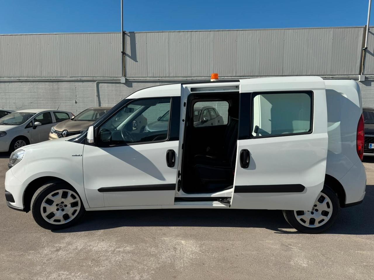 FIAT DOBLO' MAXI 1.3 MTJ 90 CV AUTOCARRO 5 POSTI RIF:6124