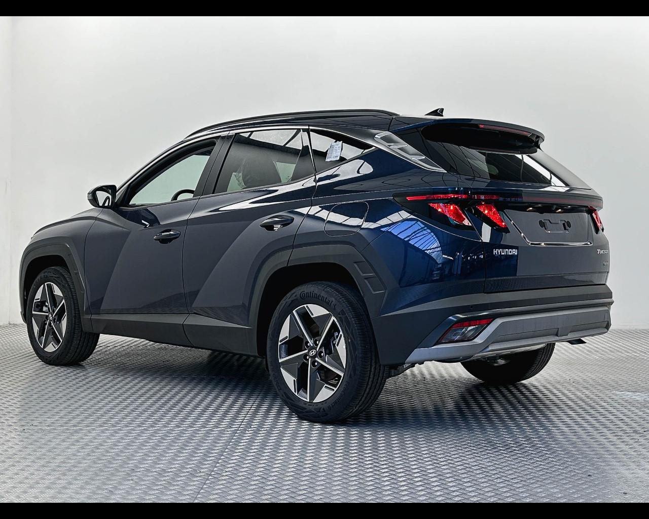 HYUNDAI TUCSON PE 1.6HEV AT 2WD BUSINESS