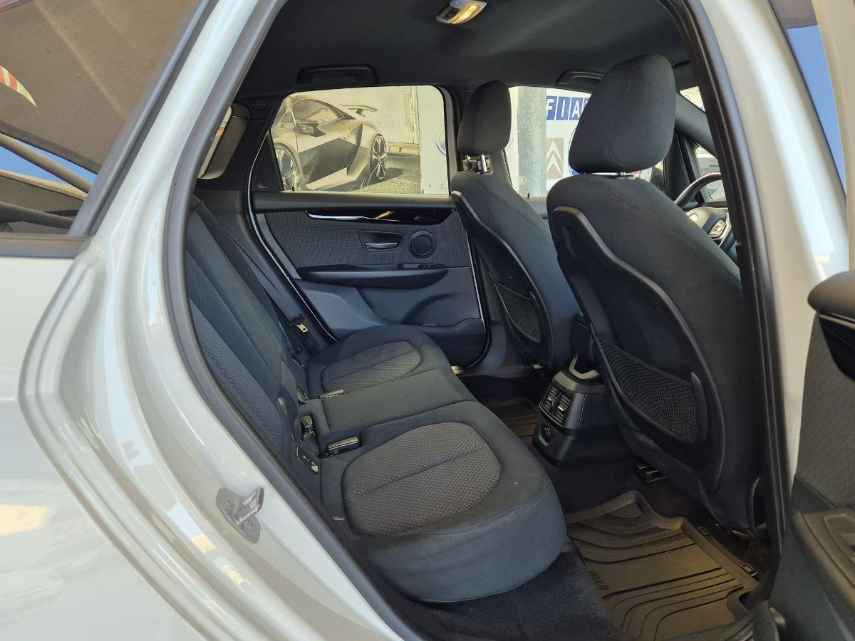 BMW - Active Tourer - 216d Luxury
