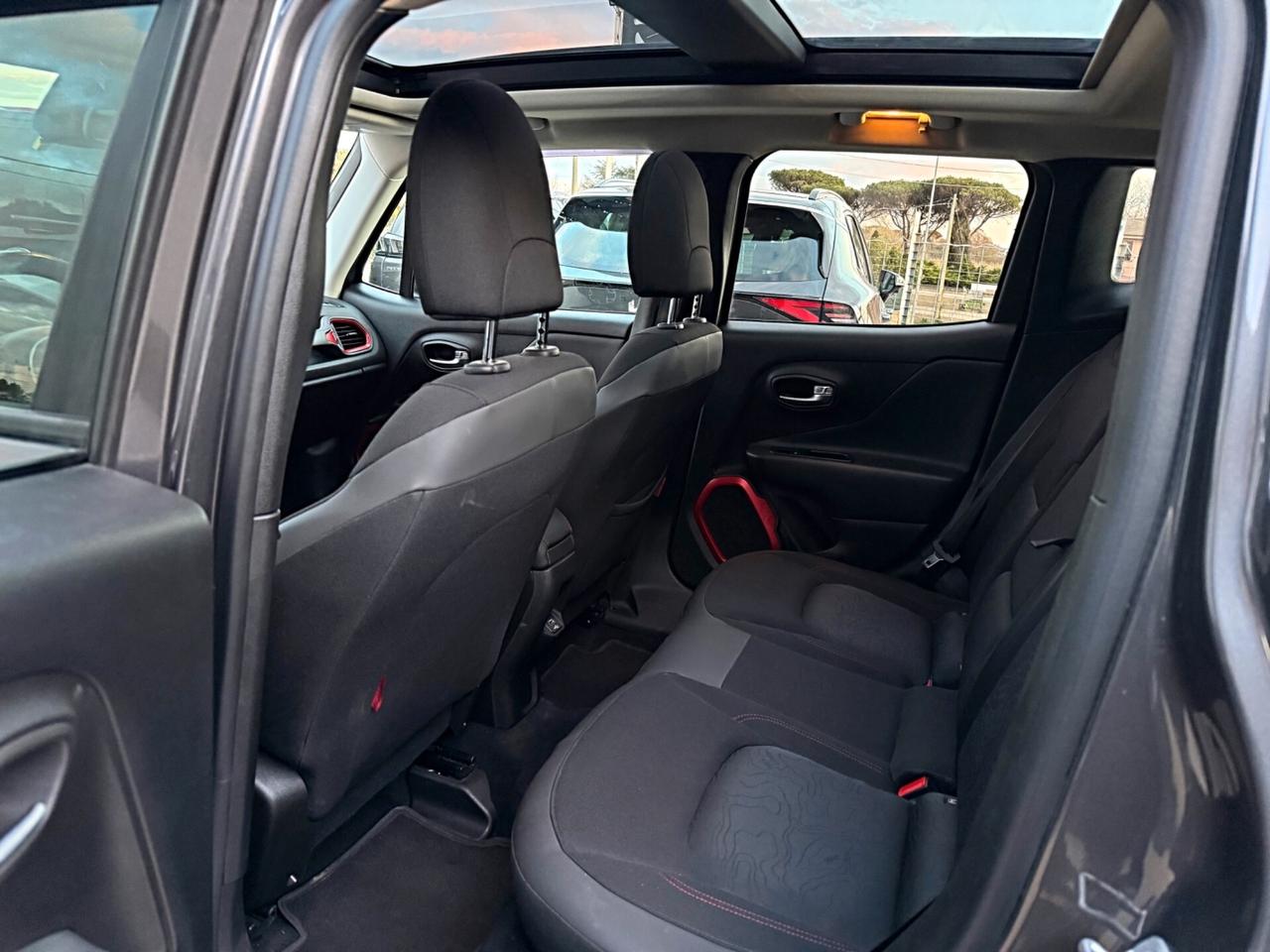 Jeep Renegade 2.0 Mjt 170CV 4WD Active Drive Low Trailhawk 12 mesi di garanzia!