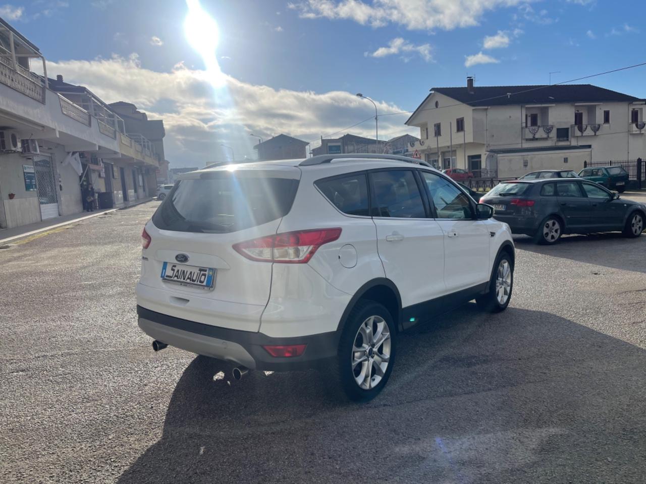 Ford Kuga 2.0 TDCI 4WD automatico Titanium garanzia