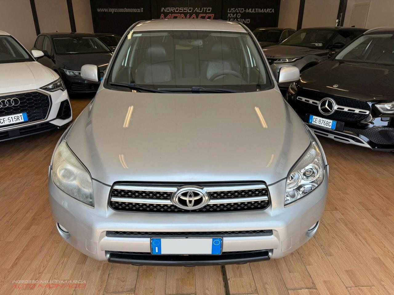 Toyota RAV 2.2 D-4D 177CV Luxury 2008
