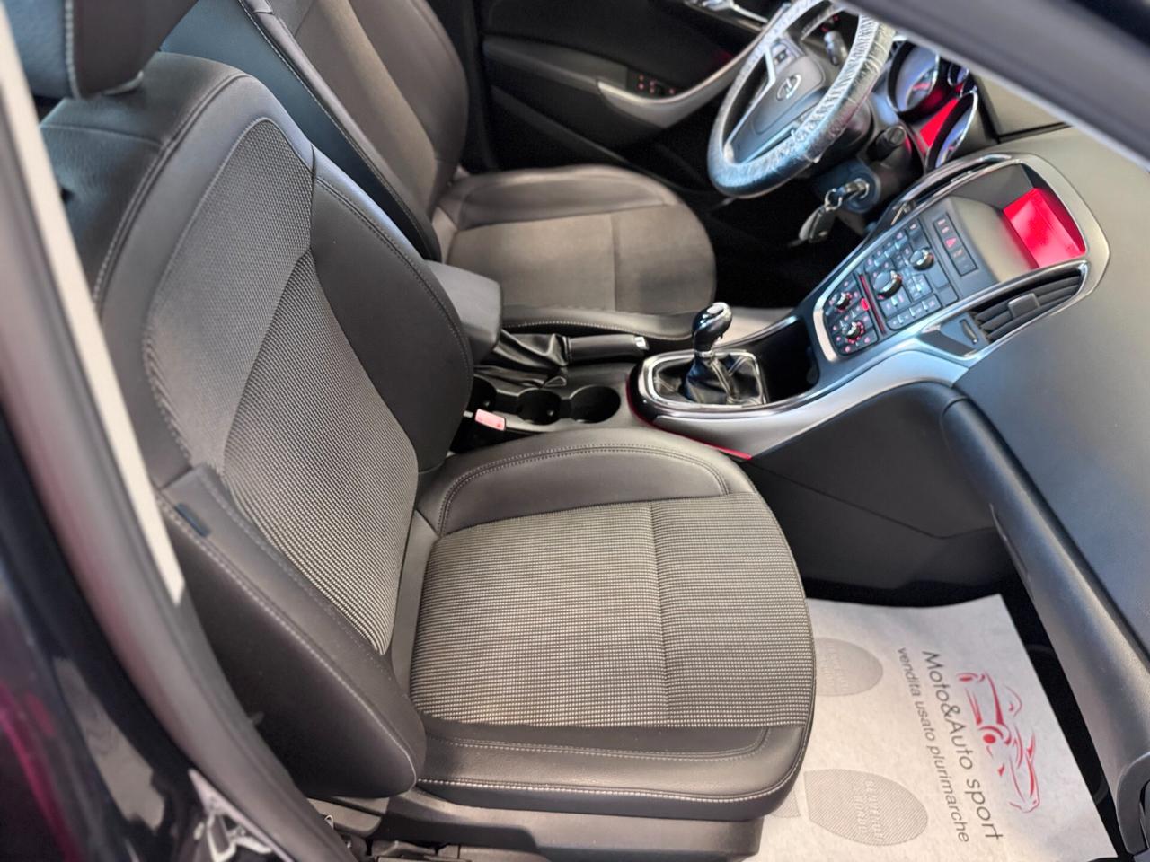 Opel Astra 1.7 CDTI 110CV 5 porte Cosmo Fleet
