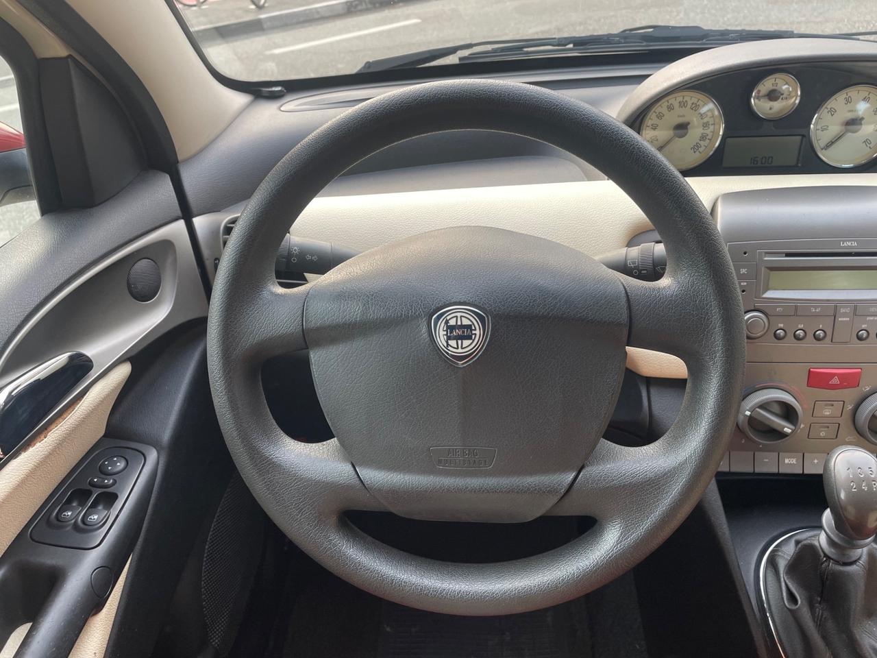 Lancia Ypsilon 1.2 16V 80cv Platino/1PROP/GARANZIA