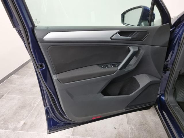 VOLKSWAGEN Tiguan 2.0 TDI SCR DSG 4MOTION Business BMT